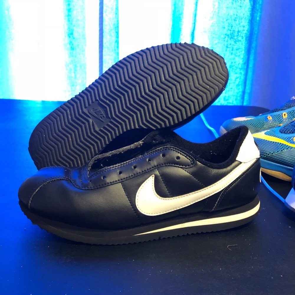 Nike Cortez Size 7Y